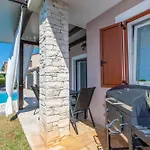 Apartment Ugrin, A Cozy And Relaxing Retreat Minutes From The *
