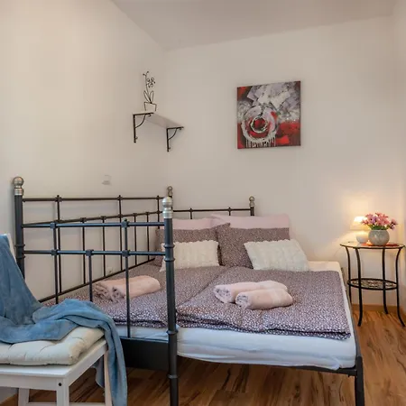 Ugrin, A Cozy And Relaxing Retreat Minutes From The *